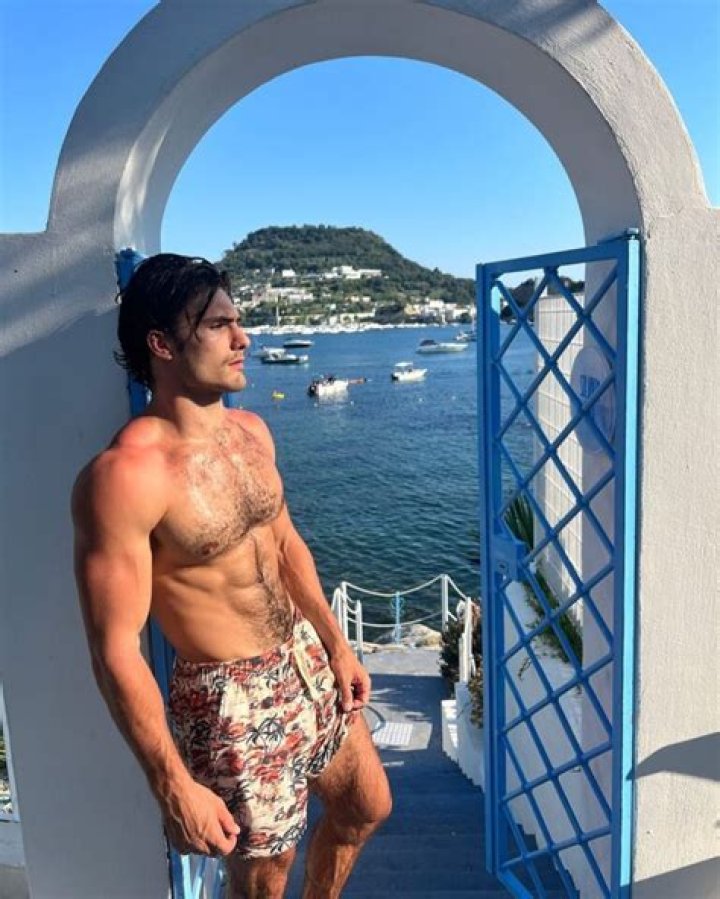 
Noel Gajo Height, Weight, Net Worth, Age, Wiki, Who, Instagram, Biography 